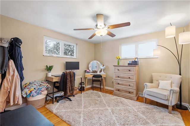 1119 Sarah St, Bethel Park, PA 15102