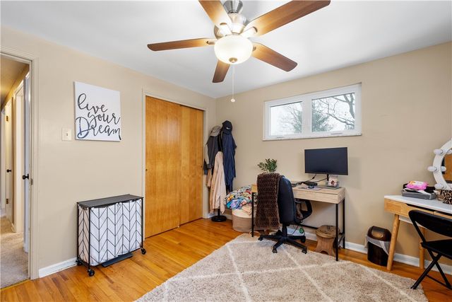 1119 Sarah St, Bethel Park, PA 15102