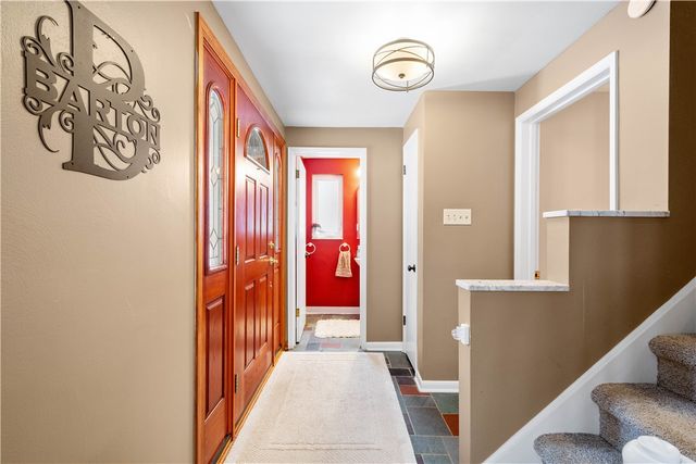 1119 Sarah St, Bethel Park, PA 15102