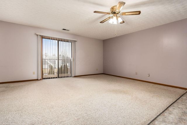 5885 Beechcroft Road, 306, Columbus, OH 43229