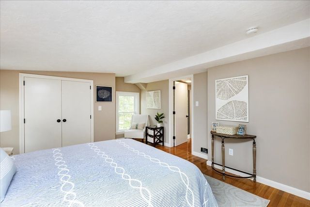 39 Birch St, Tewksbury, MA 01876