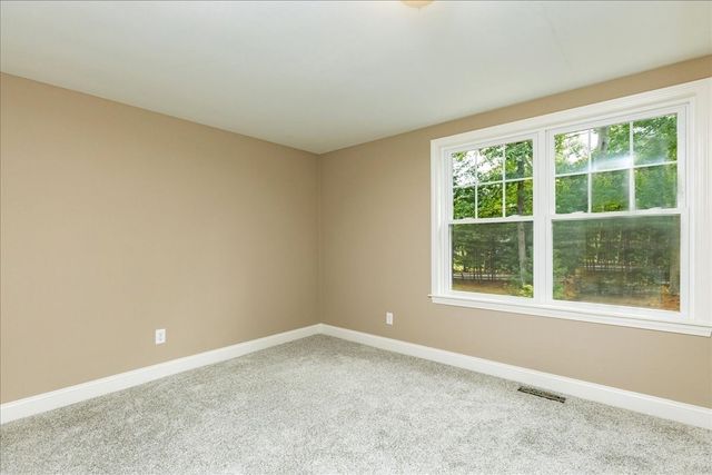 39 Birch St, Tewksbury, MA 01876