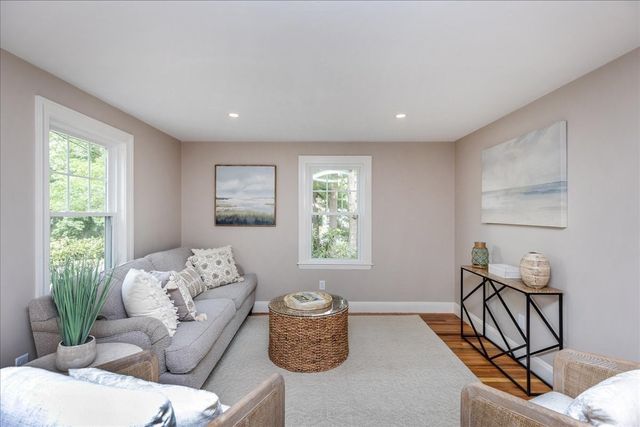 39 Birch St, Tewksbury, MA 01876