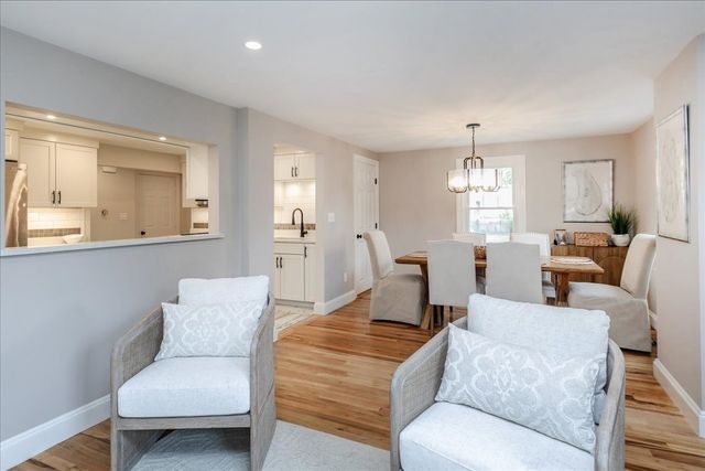 39 Birch St, Tewksbury, MA 01876