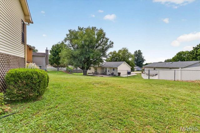 3037 Valley Vista Drive, St Peters, MO 63376
