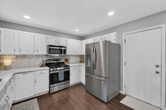 3037 Valley Vista Drive, St Peters, MO 63376