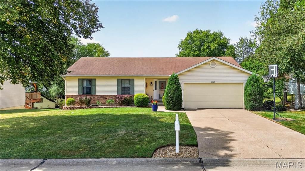 3037 Valley Vista Drive, St Peters, MO 63376
