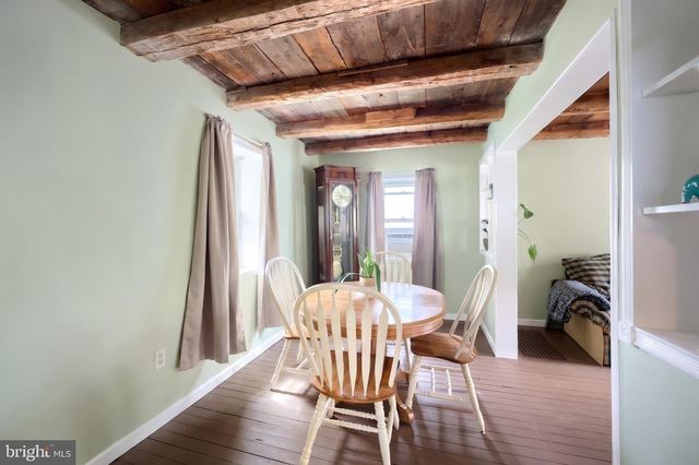81 W PENNSYLVANIA AVE, Yoe, PA 17313