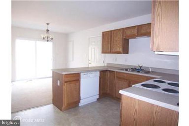 39 FORT KING DR, Colonial Beach, VA 22443