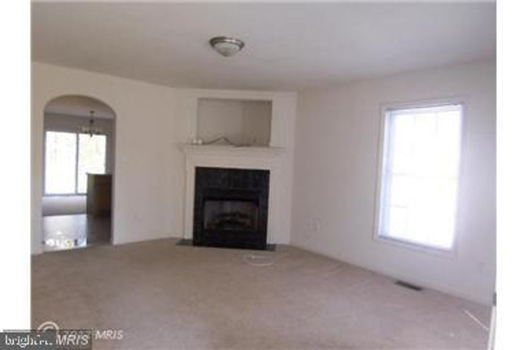 39 FORT KING DR, Colonial Beach, VA 22443