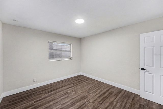 2560 QUEENSBORO AVENUE S, St Petersburg, FL 33712