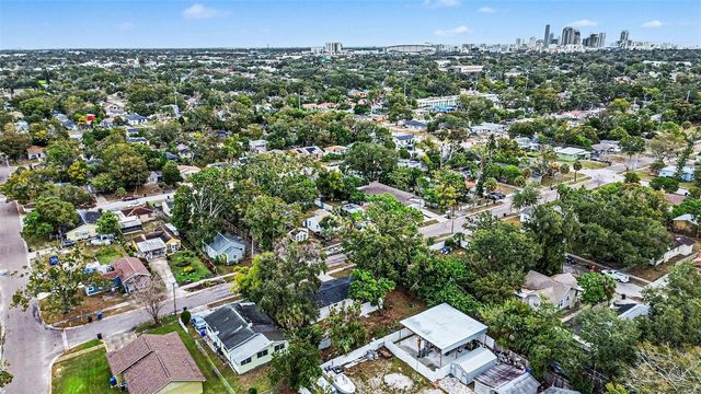 2560 QUEENSBORO AVENUE S, St Petersburg, FL 33712