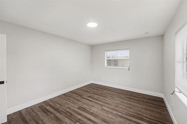 2560 QUEENSBORO AVENUE S, St Petersburg, FL 33712