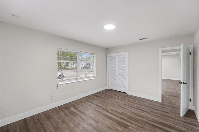 2560 QUEENSBORO AVENUE S, St Petersburg, FL 33712