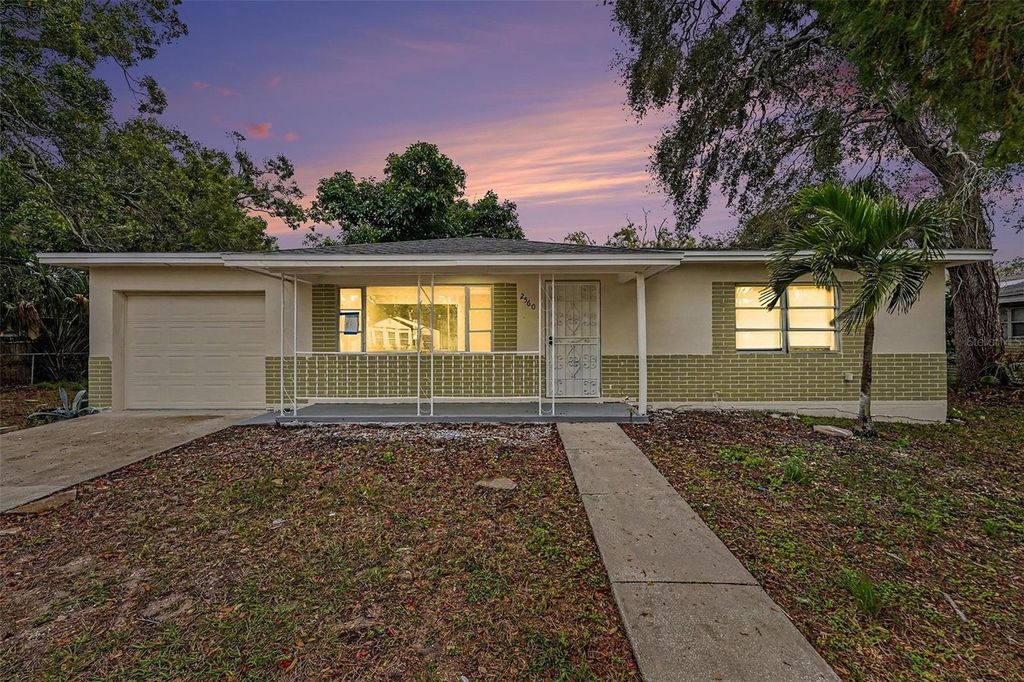 2560 QUEENSBORO AVENUE S, St Petersburg, FL 33712