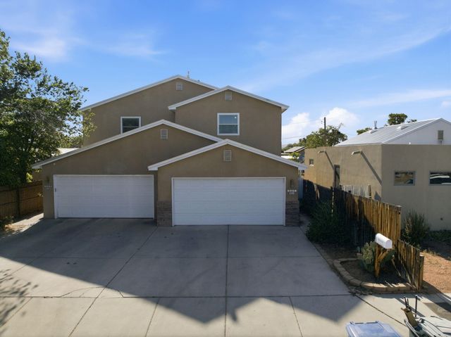 1235 8th Street NW B, Albuquerque, NM 87102