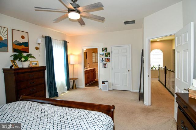 11830 STEEPLEBUSH DR, Clarksburg, MD 20871