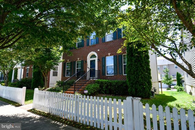 11830 STEEPLEBUSH DR, Clarksburg, MD 20871