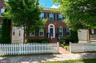 11830 STEEPLEBUSH DR, Clarksburg, MD 20871