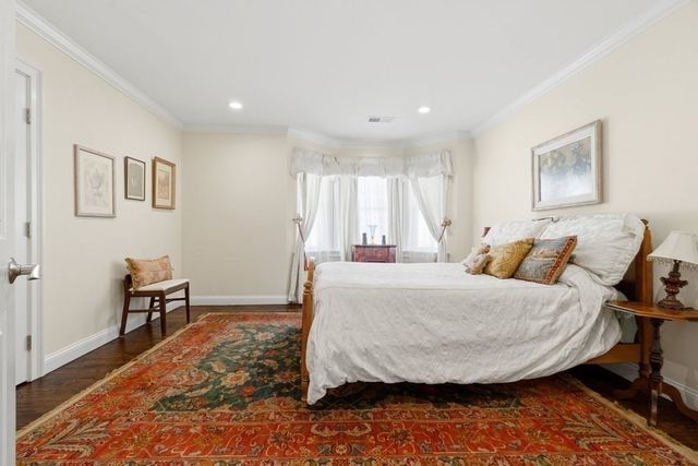21 Hospital 21, Medfield, MA 02052