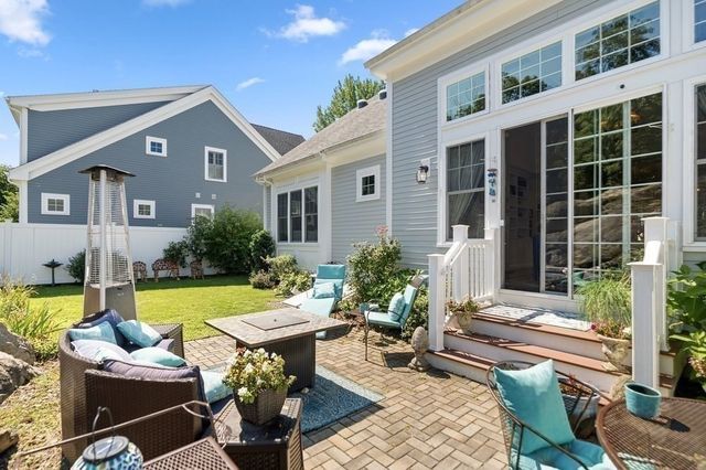 21 Hospital 21, Medfield, MA 02052
