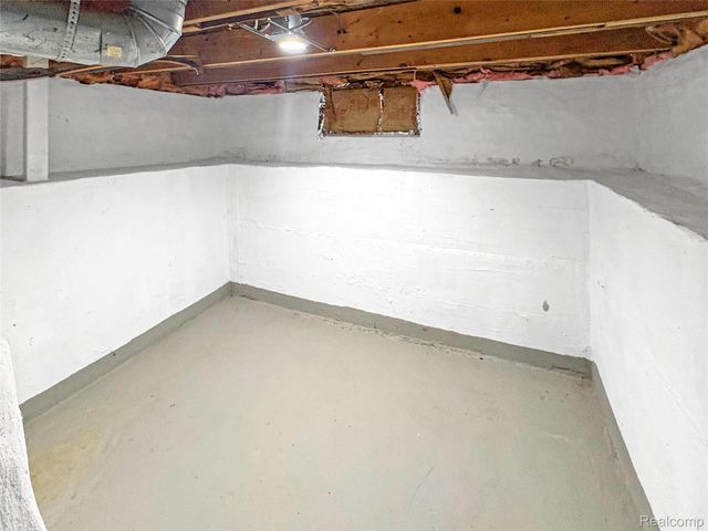 3902 Brunswick Avenue, Flint, MI 48507