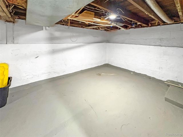 3902 Brunswick Avenue, Flint, MI 48507