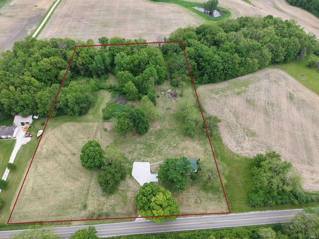 8117 S 500 E Road, Jonesboro, IN 46938
