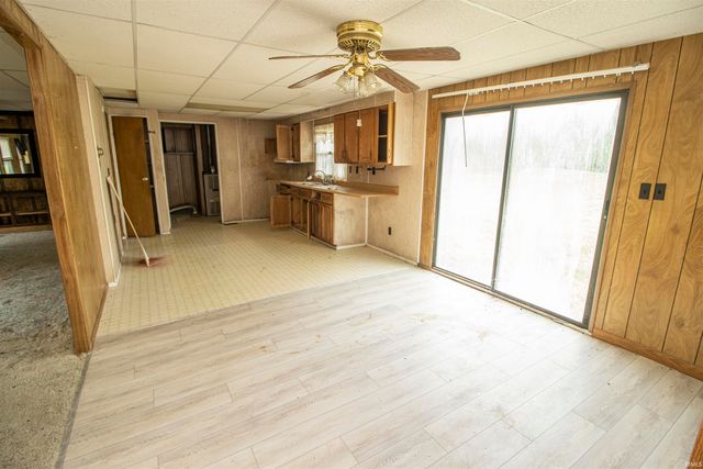 8117 S 500 E Road, Jonesboro, IN 46938