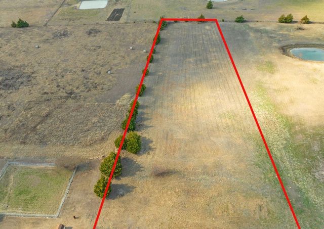 3754 County Road 11300, Paris, TX 75462