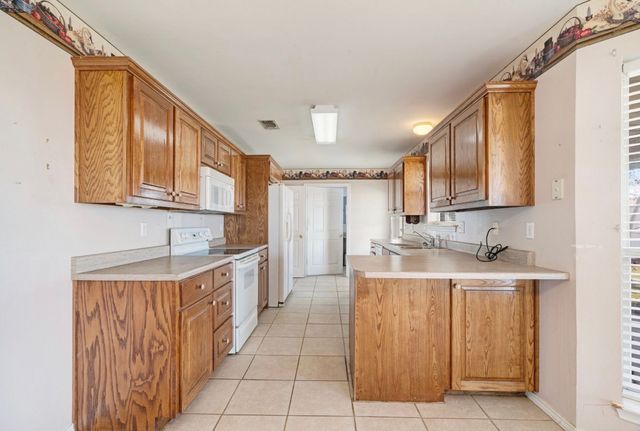 3754 County Road 11300, Paris, TX 75462