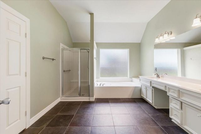 3010 Ravensport Drive, Pearland, TX 77584
