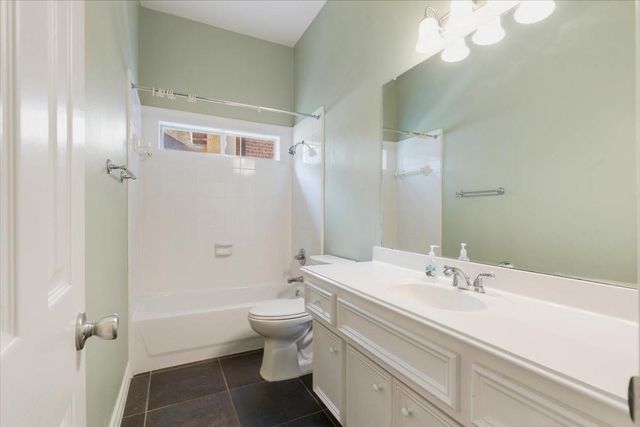 3010 Ravensport Drive, Pearland, TX 77584