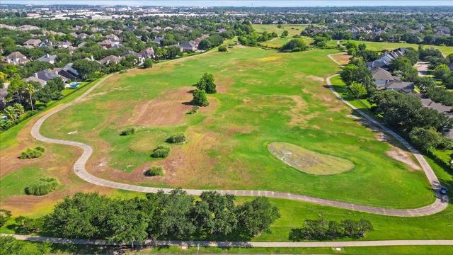 3010 Ravensport Drive, Pearland, TX 77584