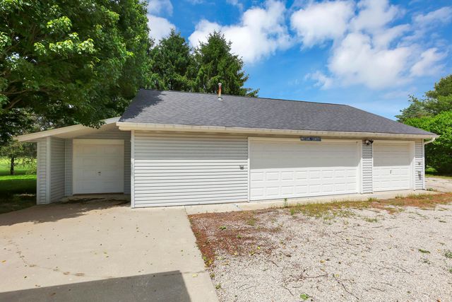 5400 Chestnut Hills Road NE, Newark, OH 43055