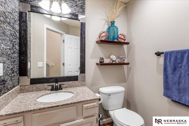 4015 N 18th Street, Lincoln, NE 68521