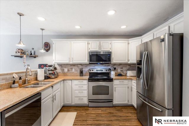 4015 N 18th Street, Lincoln, NE 68521