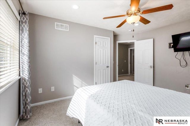 4015 N 18th Street, Lincoln, NE 68521