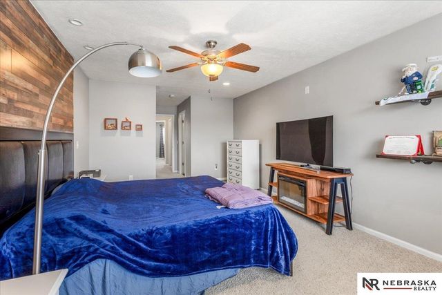 4015 N 18th Street, Lincoln, NE 68521