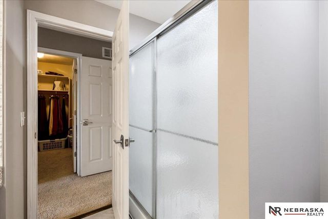 4015 N 18th Street, Lincoln, NE 68521