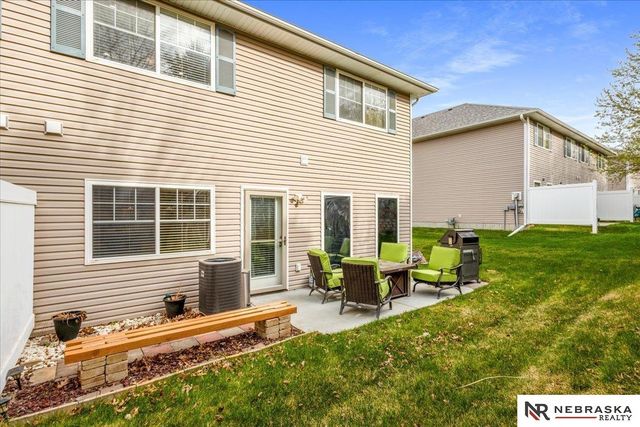 4015 N 18th Street, Lincoln, NE 68521