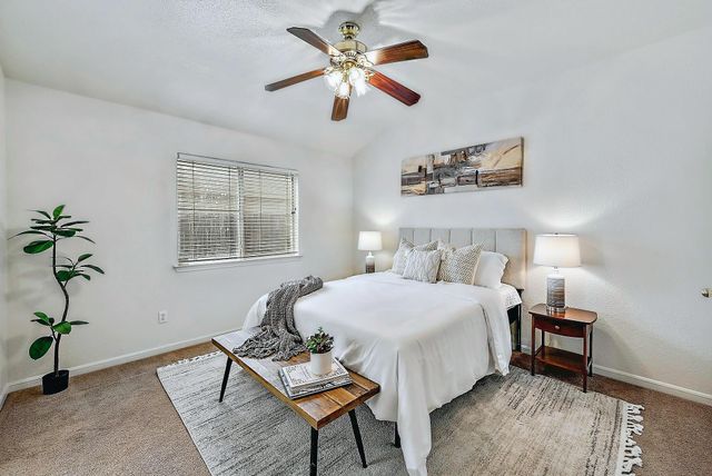 117 Rosemary CV, Georgetown, TX 78626