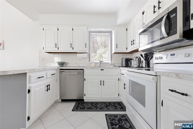 52 Adams Terrace, Clifton, NJ 07013