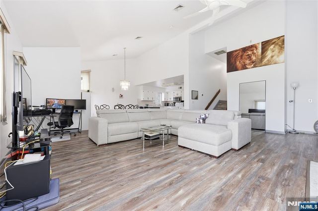 52 Adams Terrace, Clifton, NJ 07013