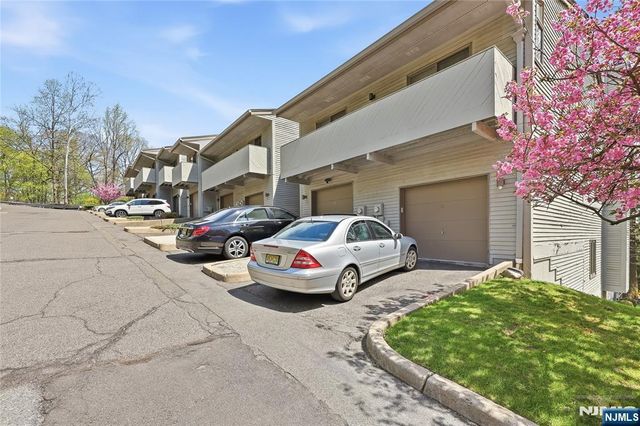 52 Adams Terrace, Clifton, NJ 07013