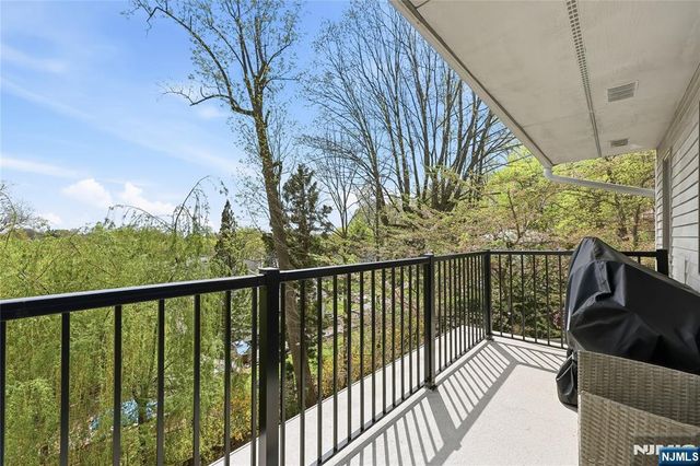 52 Adams Terrace, Clifton, NJ 07013