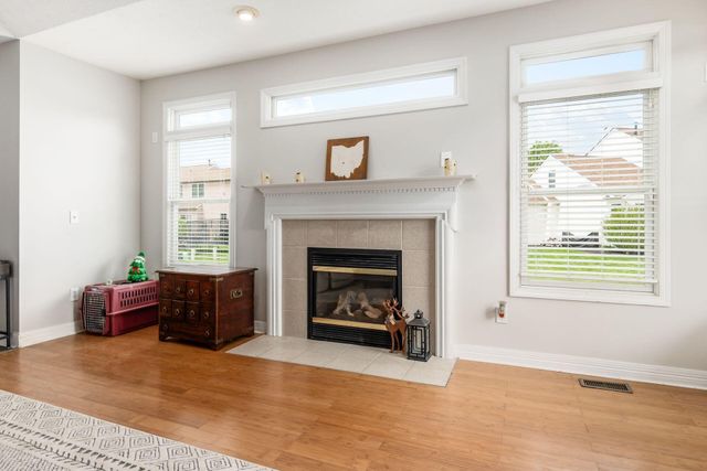 6176 Pollard Place Drive, Hilliard, OH 43026