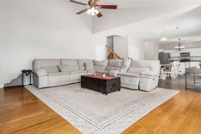 6176 Pollard Place Drive, Hilliard, OH 43026