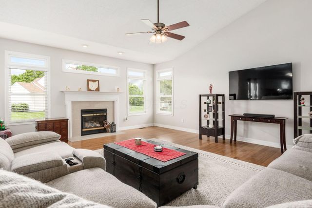 6176 Pollard Place Drive, Hilliard, OH 43026