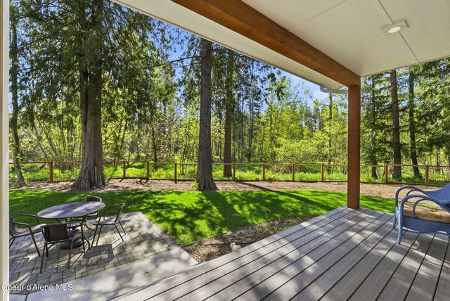 685 Railroad AVE, Dover, ID 83825